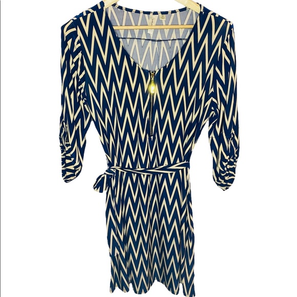 Women’s Tacera Navy/Off White Zig Zag Striped Dress with Belted Sinch Waist - Picture 1 of 6